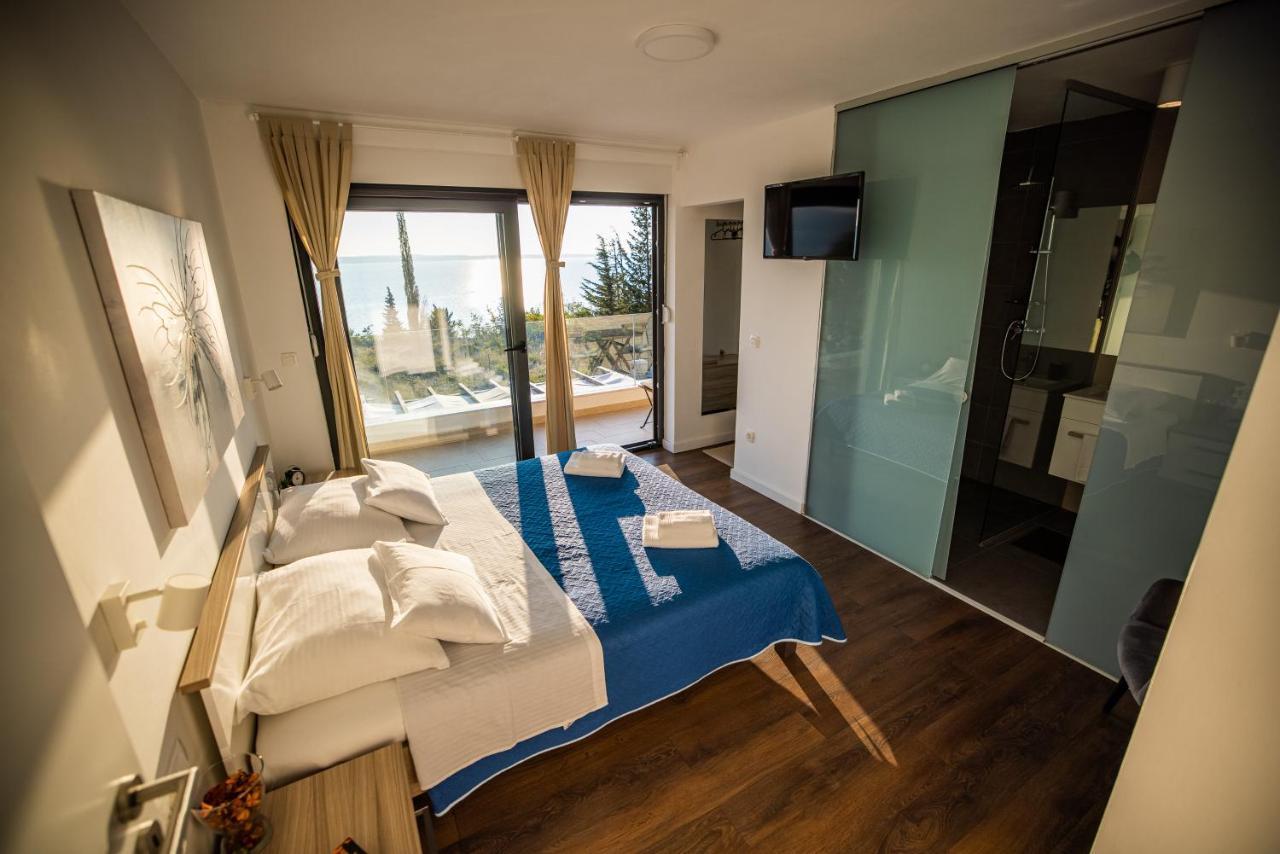Royal Promons - Heated Pool Villa Starigrad Paklenica Exterior photo